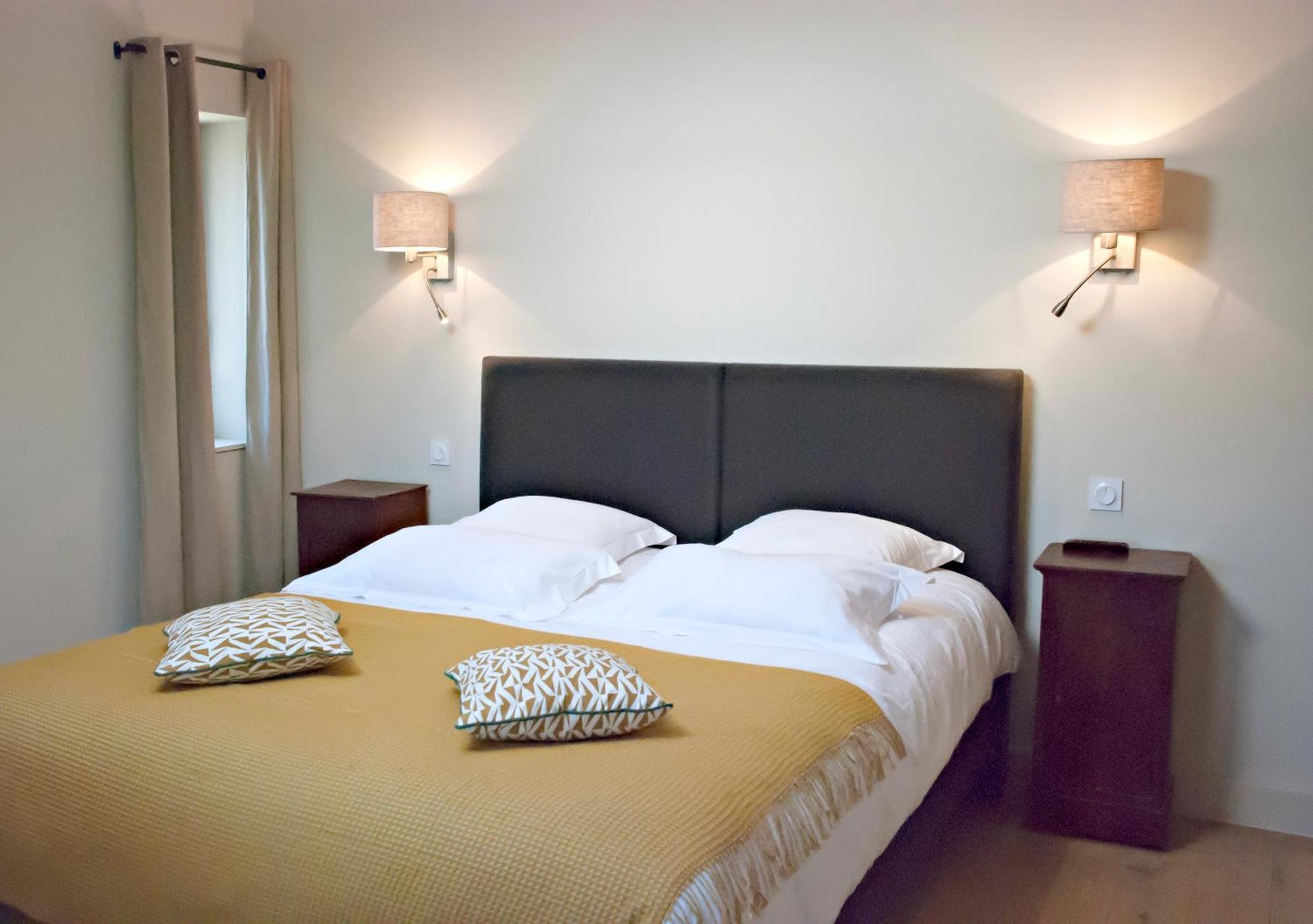 Chartreuse De Mougeres - Caux Pezenas Bed and Breakfast Buitenkant foto